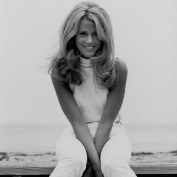 Iconic Jane Fonda - Picture 15 of 16